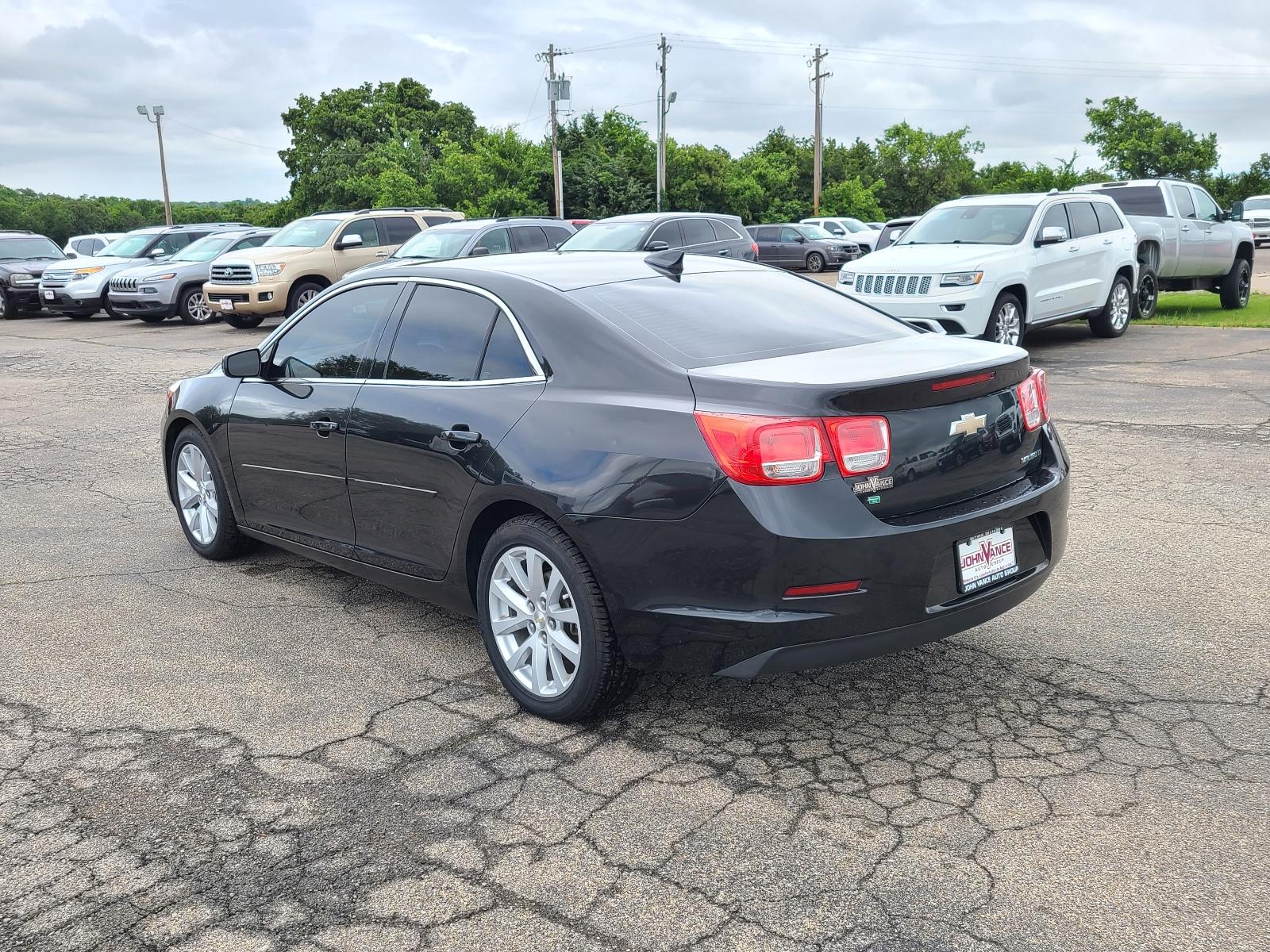 Pre-owned 2015 Chevrolet Malibu 4dr Sdn Lt W 2lt 4dr Car In Guthrie # 