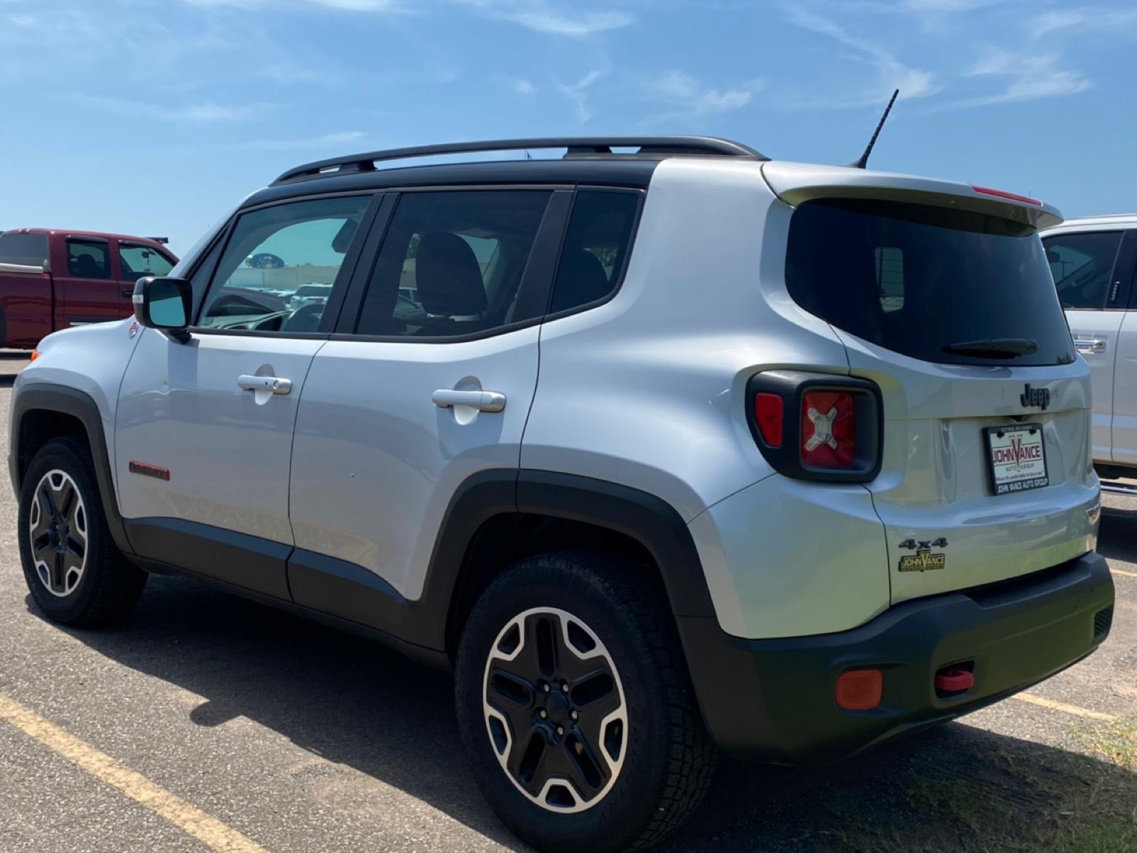 Pre-Owned 2016 Jeep Renegade 4WD 4dr Trailhawk Sport Utility in Guthrie ...